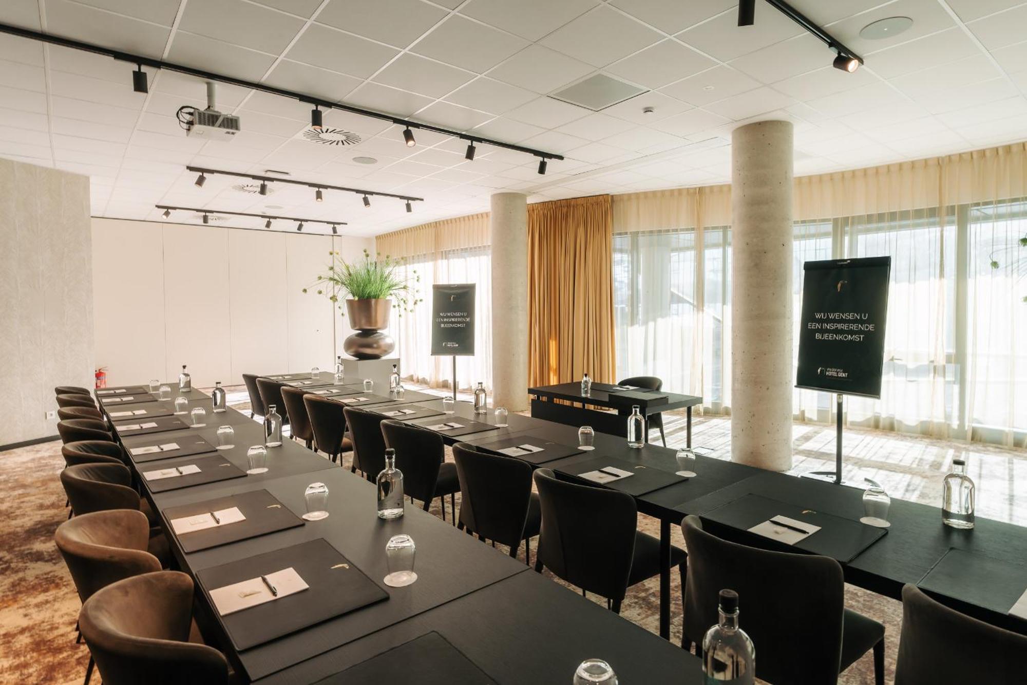 Van Der Valk Hotel Gent Ngoại thất bức ảnh