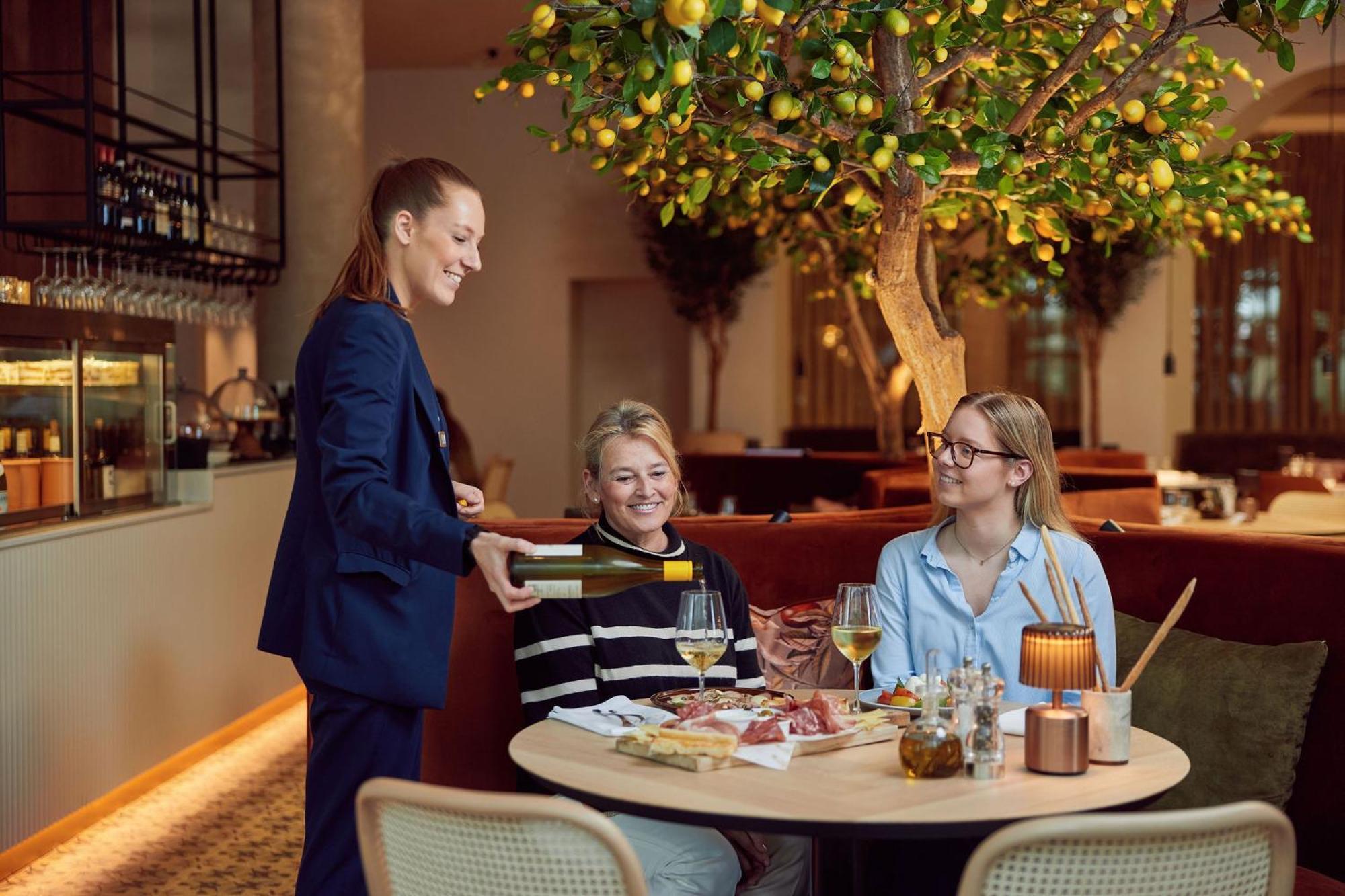 Van Der Valk Hotel Gent Ngoại thất bức ảnh